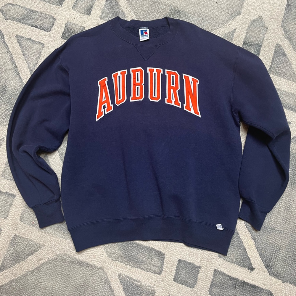 Navy blue Auburn University Russell Athletic raised emblem sweatshirt size XL